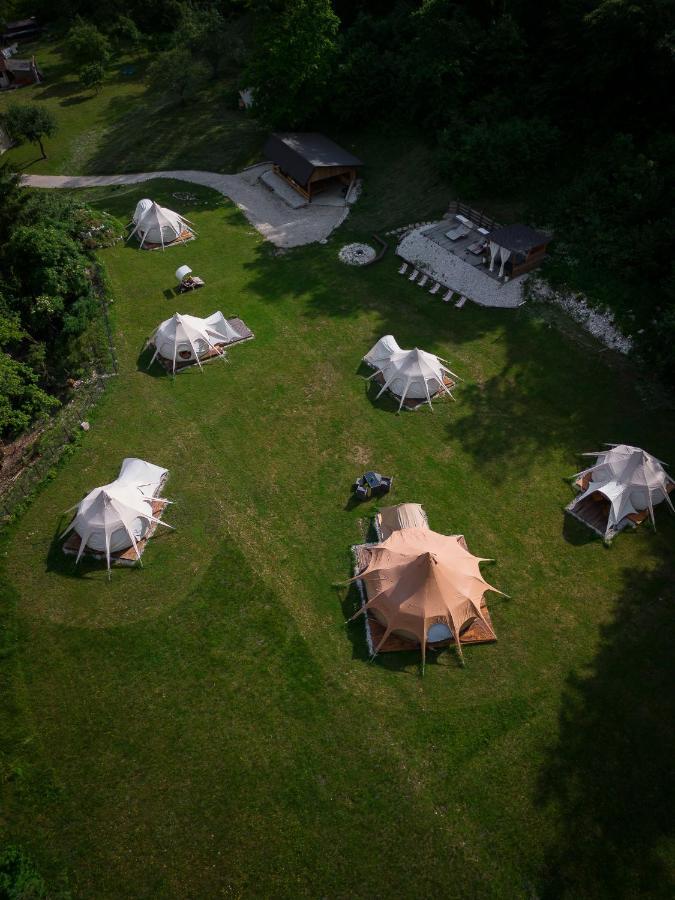 博维茨 Glamping Gozdna Jasa酒店 外观 照片