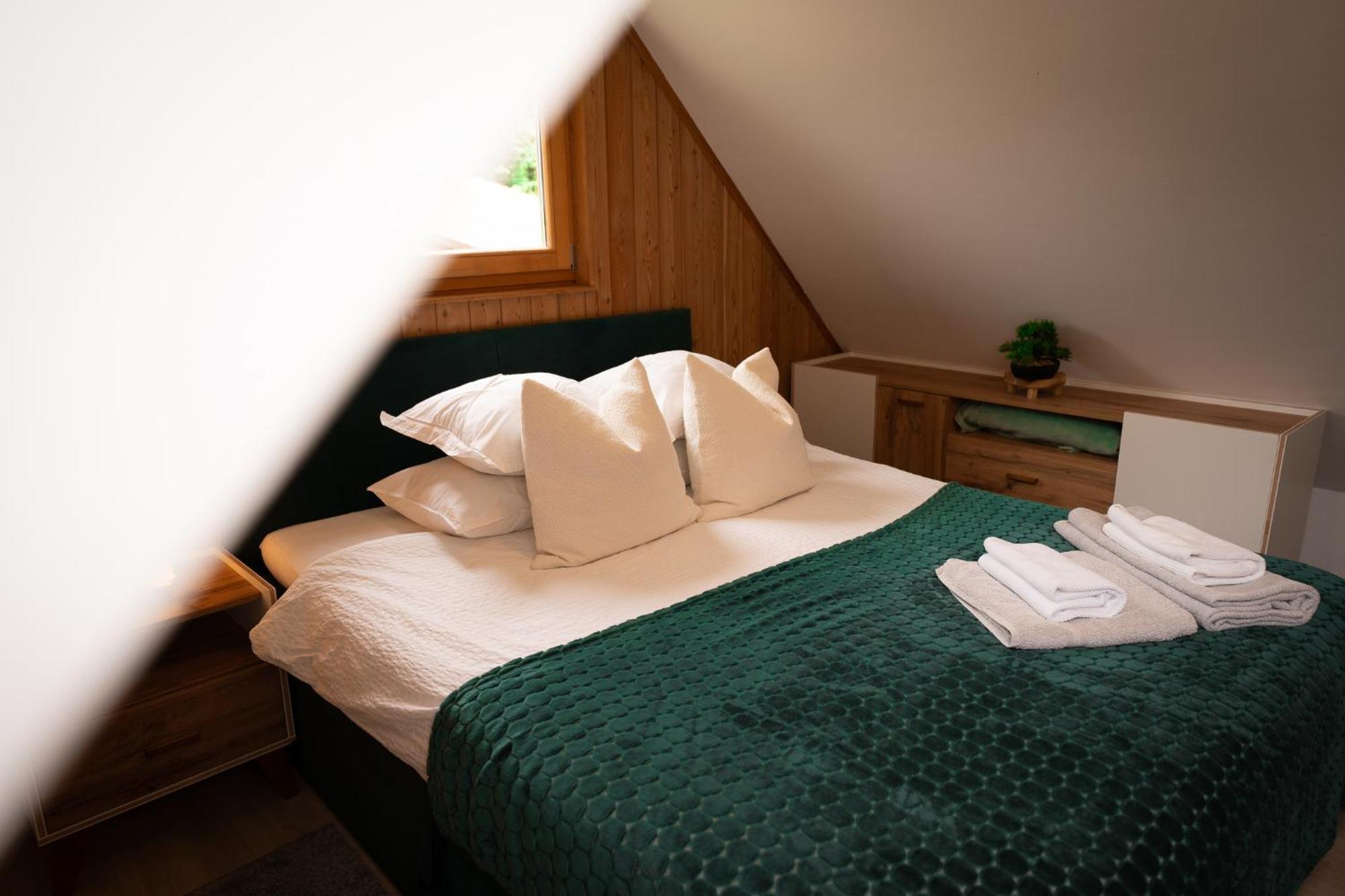 博维茨 Glamping Gozdna Jasa酒店 外观 照片